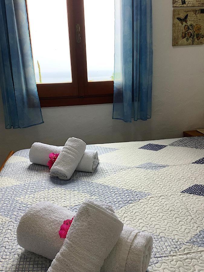 Villino Vista Mare Διαμέρισμα Costa Paradiso Εξωτερικό φωτογραφία